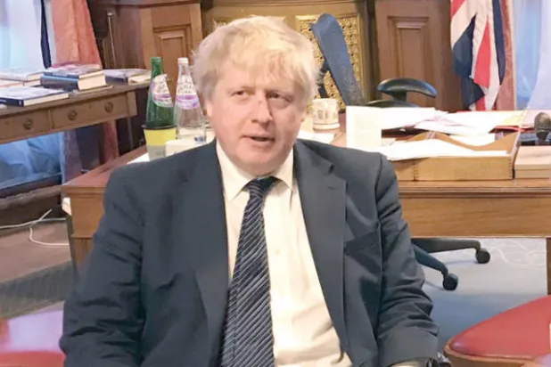 جونسون: نريد نهاية لصواريخ إيران على السعودية