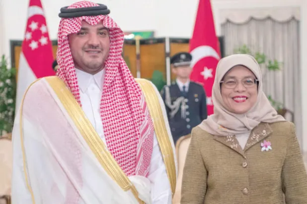 وزير الداخلية السعودي يبحث مع رئيسة سنغافورة قضايا دولية وأقليمية