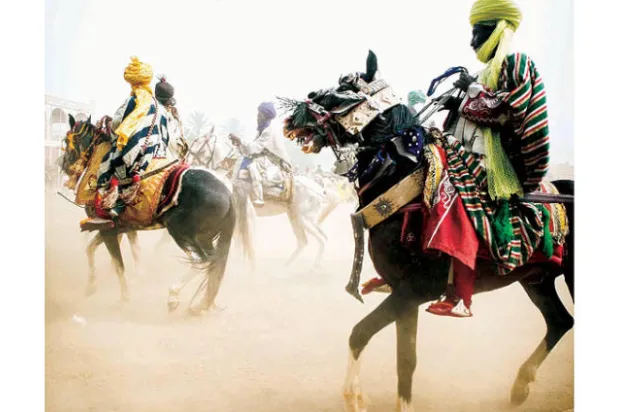 في نيجيريا... صوت من الماضي وعين على المستقبل