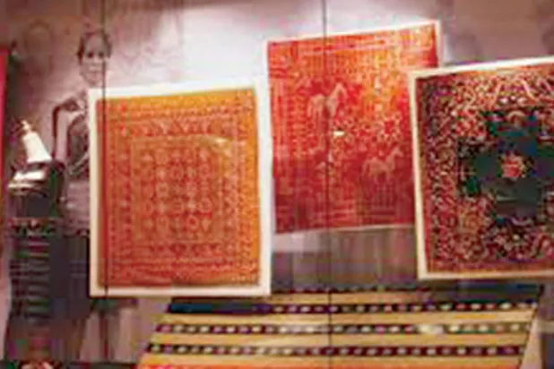 مجد النسيج الإسلامي في معرض بمناسبة أعياد الربيع