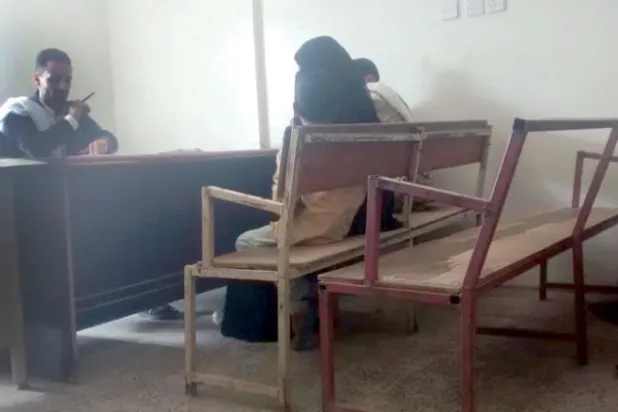 انتشار النظرة الدونية للأنثى ومحاباة السلطات للذكور في العائلة من أسباب معاناة اليمنيات في قضايا الميراث («الشرق الأوسط»)