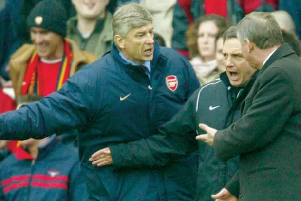 فيلم وثائقي يؤرخ الحرب الشرسة بين آرسين فينغر وأليكس فيرغسون