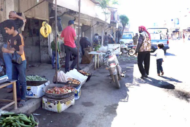 بدء عودة الحياة إلى عفرين... وبعض الشباب على جبهات القتال