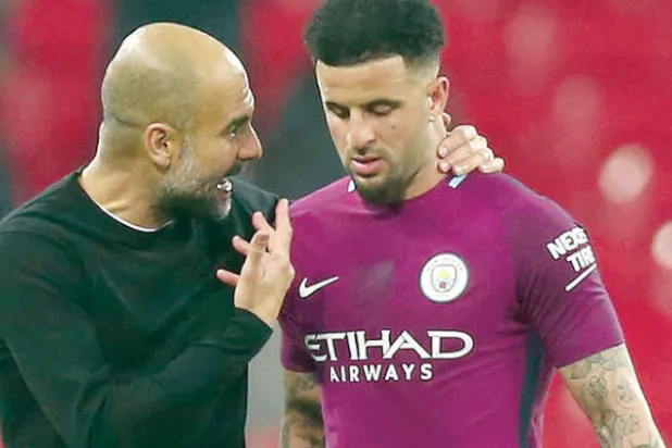 نجاح مانشستر سيتي يعكس اعتماد غوارديولا على ظهيري الجنب