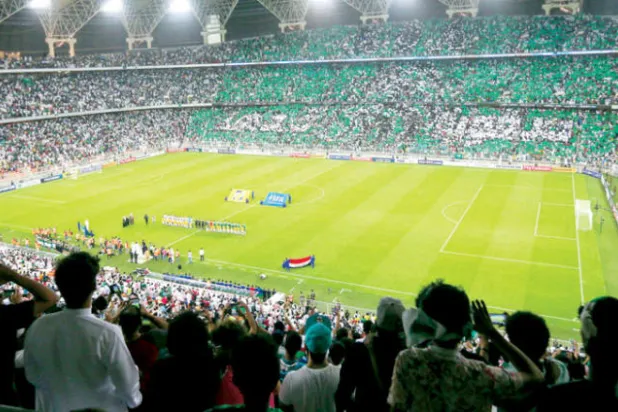 «ملعب الجوهرة» يعزز جماهيرية الدوري السعودي