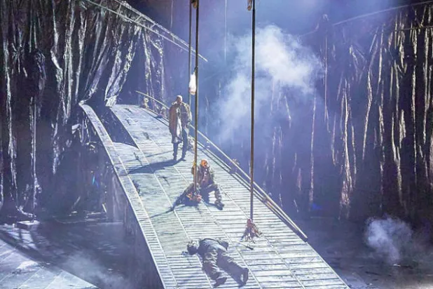 «ماكبث»... قائد همجي في مجتمع بدائي