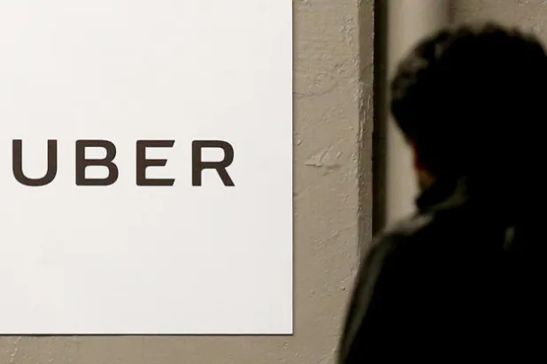 «أوبر» توقف سائقاً أميركياً متهما بطرد دبلوماسي إسرائيلي على الطريق السريع