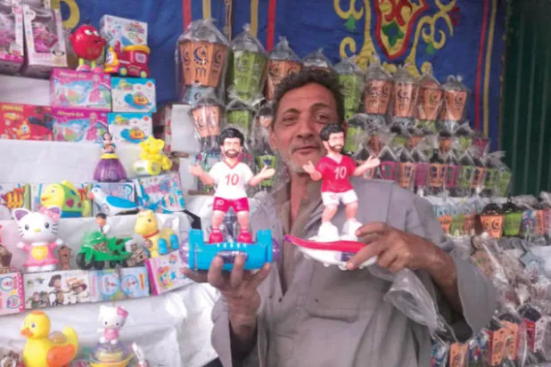 أجواء رمضان تبدأ مبكراً في شوارع القاهرة