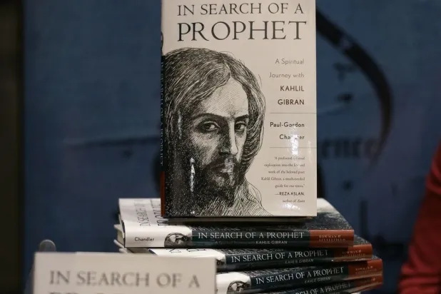 Author, Reverend Chandler to Asharq Al-Awsat: My Book is a Journey into Khalil Gibran’s Spirituality