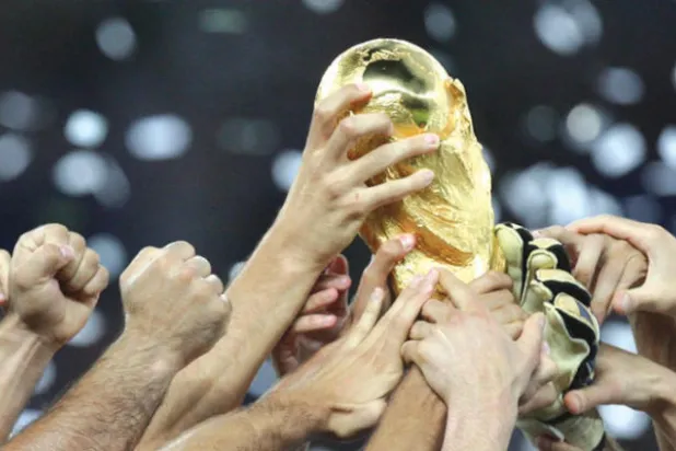 لماذا لا يعقد مزاد لتحديد الفائز بتنظيم كأس العالم؟