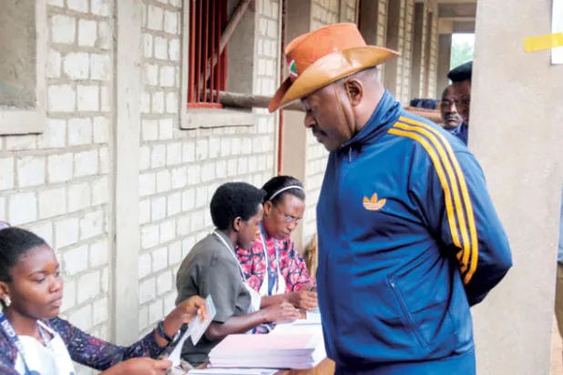 بوروندي تصوت في استفتاء يهدد بـ«تأجيج الصراع العرقي»