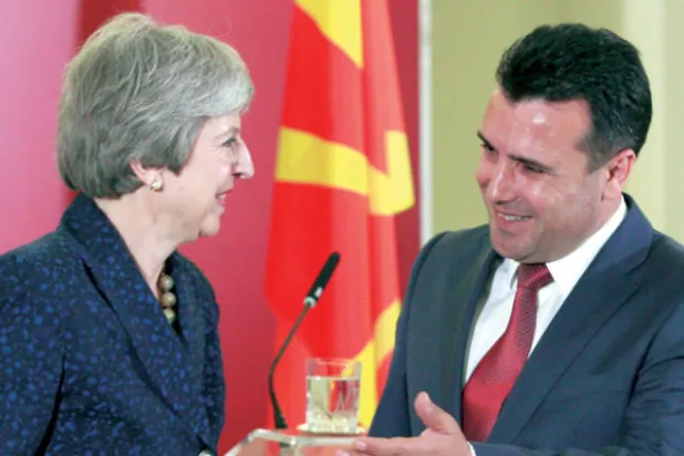 بريطانيا تدرس تمديد الترتيبات الجمركية مع الاتحاد الأوروبي