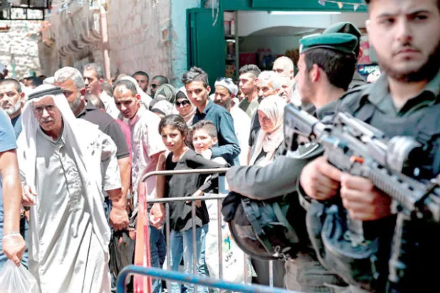 قمة اسطنبول ترفض أي تغيير في وضع القدس