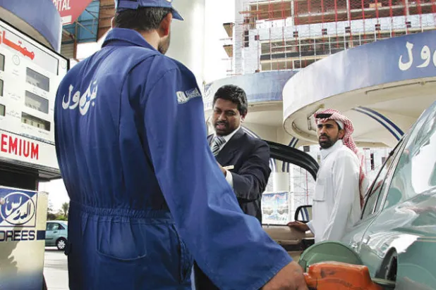 الطلب على البنزين ينخفض في السعودية خلال الربع الأول