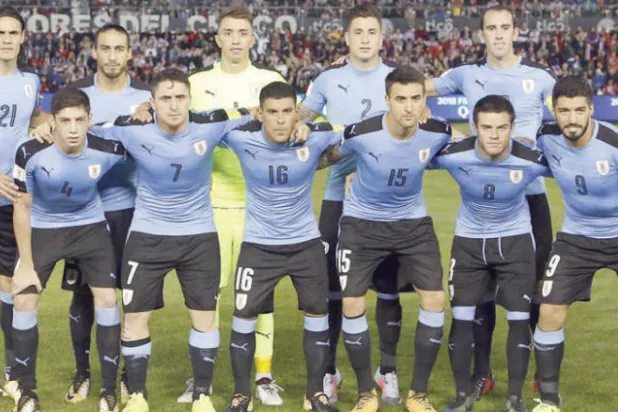 منتخب الأوروغواي يملك توليفة من النجوم أصحاب الخبرة والشباب القادر على تقديم عروض قوية بالمونديال