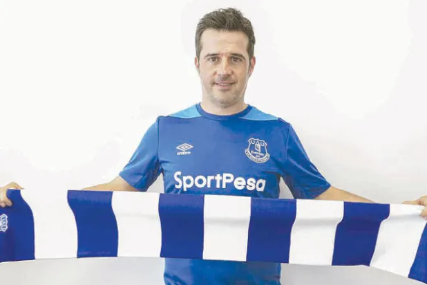 ماذا ينتظر إيفرتون من مديره الفني الجديد؟