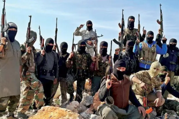 المتطرفون الأجانب... عقدة الحل في الشمال السوري