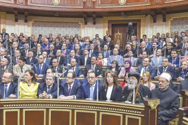 غياب النواب صداع في رأس البرلمان المصري