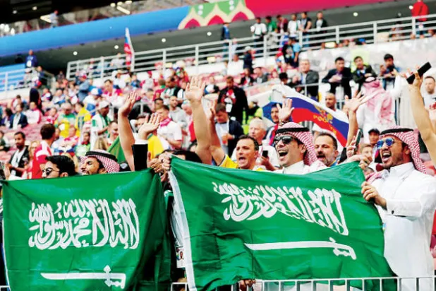 الجماهير السعودية تلحق بالأخضر إلى روستوف بالقطارات والطائرات