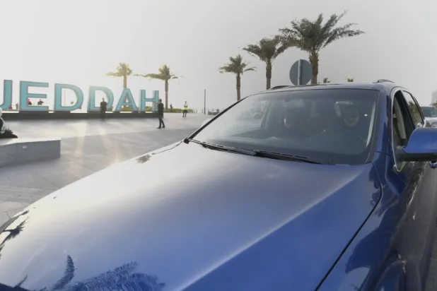 125,000 Women Applied for their Driver’s License in Saudi Arabia