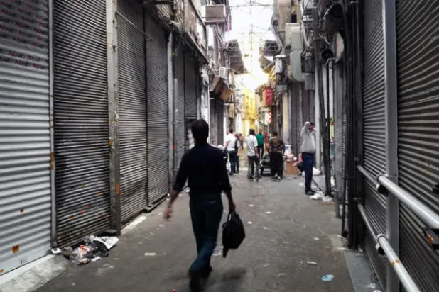 مَن وراء انتفاضة الأسواق في إيران؟