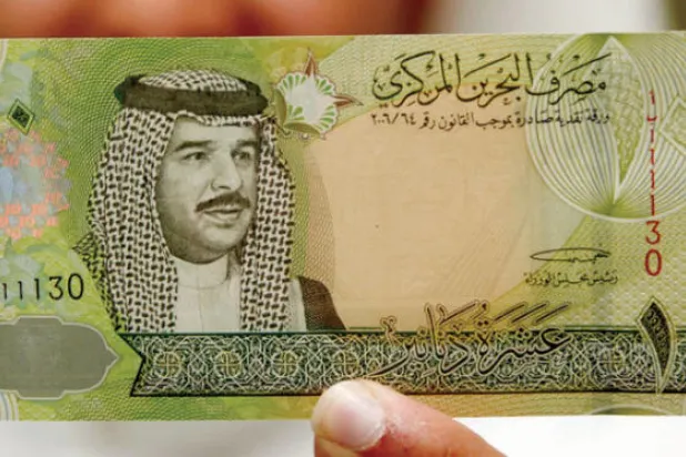 التحرك الخليجي العاجل يدفع الدينار والسندات البحرينية للتعافي وتكلفة التأمين للانخفاض