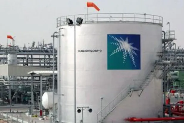 السعودية ستستخدم طاقتها النفطية الفائضة بالتنسيق مع المنتجين