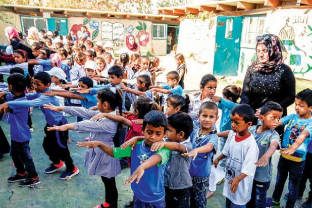 السلطة تفتح العام الدراسي استثنائياً في الخان الأحمر