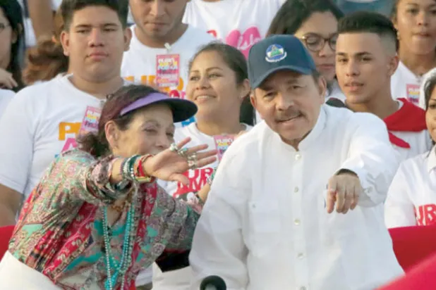 رئيس نيكاراغوا يحتفل بذكرى ثورة «الساندنيستا» ويتهم الكنيسة بـ«التآمر» ضده