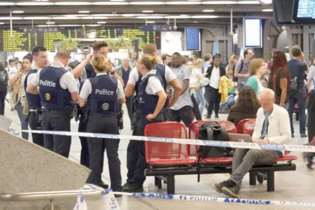 بروكسل تستبعد أخطاء في تبادل المعلومات قبل الهجوم على عناصر الشرطة