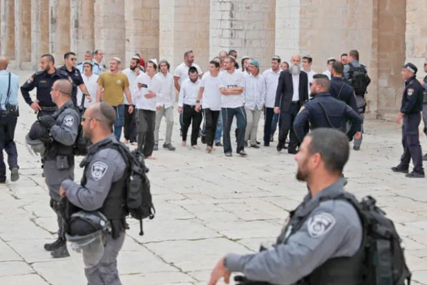 آلاف اليهود يتدفقون على القدس الشرقية المحتلة في ذكرى «خراب الهيكل»