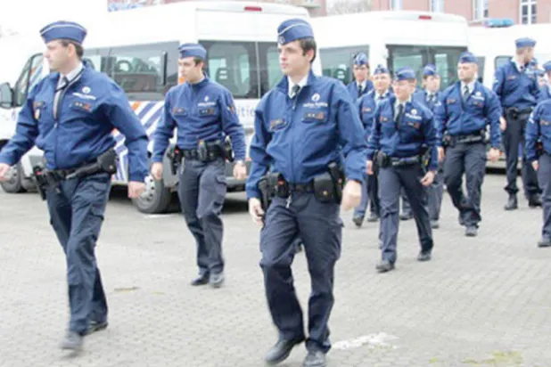 دول أوروبية تسمح بتجاوز عناصر الشرطة للحدود المشتركة في إطار ملاحقة الإرهابيين