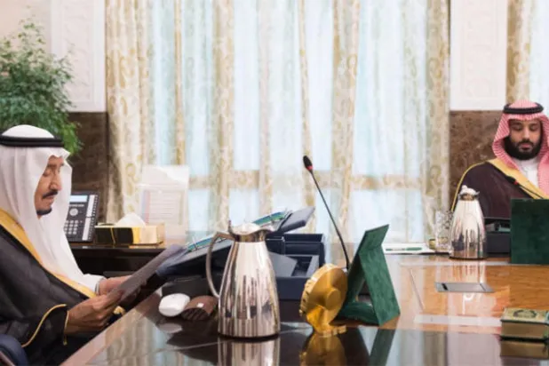 خادم الحرمين الشريفين يرأس جلسة مجلس الوزراء (واس) 