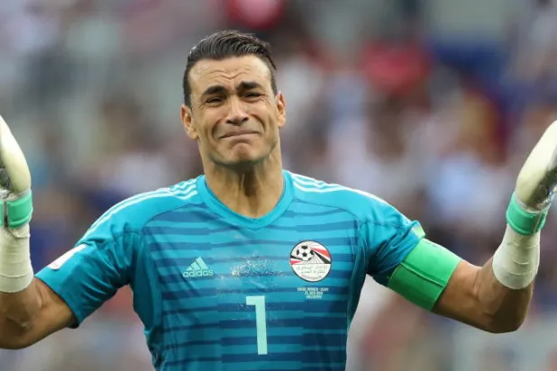 كيف علَّق نشطاء مواقع التواصل على اعتزال الحضري اللعب دولياً؟