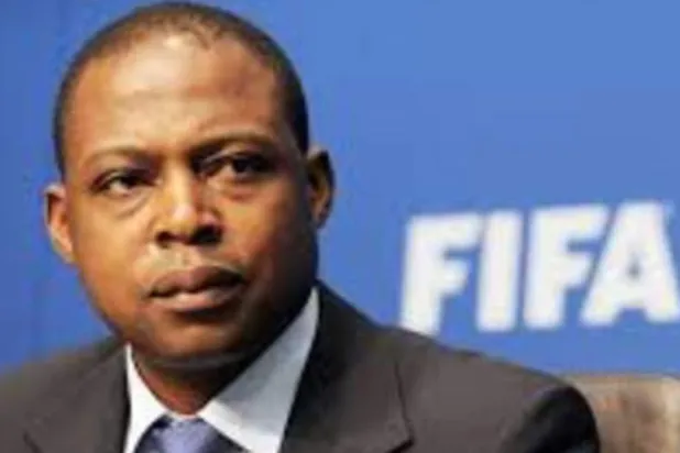 «فيفا» يوقف رئيس اتحاد زامبيا كالوشا بواليا عامين