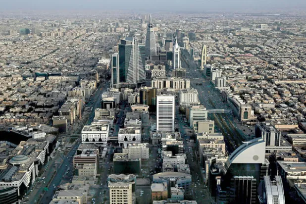 تجميد العلاقات مع كندا... وإحراج الدوحة