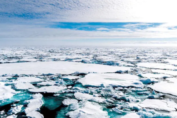 للمرة الأولى... ذوبان أقوى بحار الجليد في القطب الشمالي