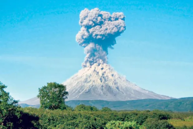 انفجار بركان في إندونيسيا تسبب بهزيمة نابليون!