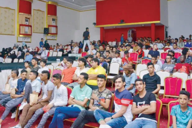 السينما تعود إلى عدن بعرض «10 أيام قبل الزفة»