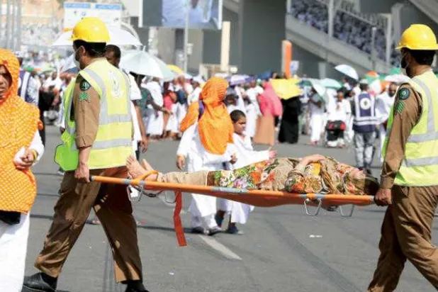 Civil Defense Prepared for Rapid Intervention at Jamarat