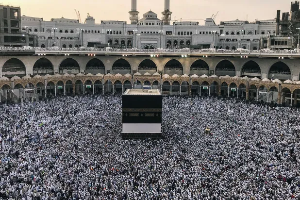 Saudi Minister of Islamic Affairs to Asharq Al-Awsat: Qaradawi’s Fatwa on Hajj Stokes Sedition