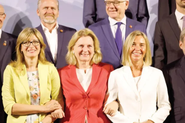 دول أوروبية تحذر من فكرة تبادل أراض بين صربيا وكوسوفو