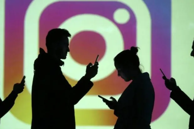 «إنستغرام» يطلق خدمة التسوق للمستخدمين