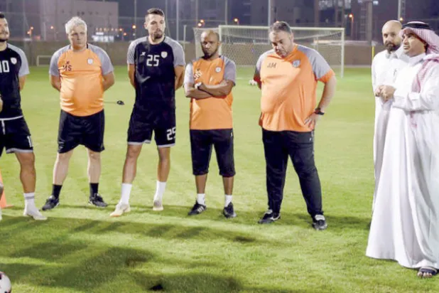 3 رؤساء في مجلس إدارة نادي الشباب