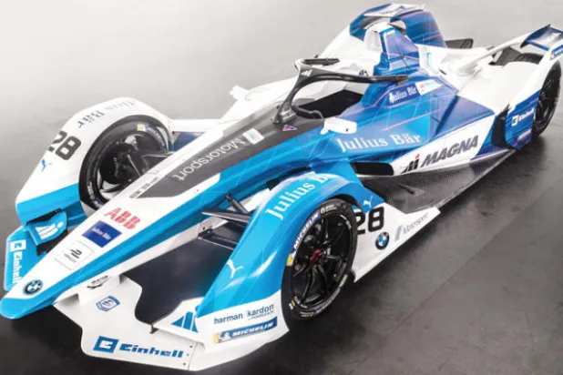 طراز «أي إف إي 18» الذي يسابق في الرياض للمرة الأولى في ديسمبر