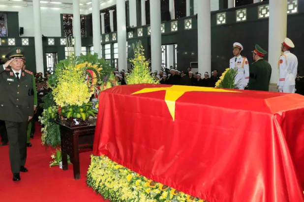 مراسم الجنازة الرسمية للرئيس الفيتنامي تران داي كوانغ في العاصمة هانوي (رويترز)