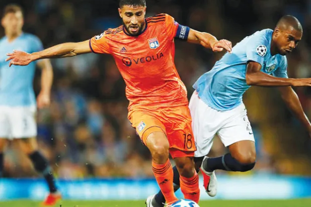 فشل انتقال نبيل فقير لليفربول منح ليون قوة كبيرة