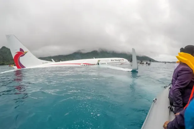 العثور على جثة راكب داخل طائرة سقطت في المحيط الهادي