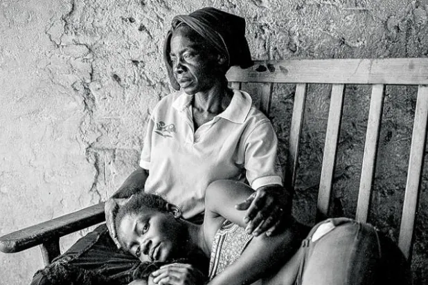 المصورات الصحافيات... لقطات ترصدها عين نسوية تجسد المعاناة وتخاطب القضايا