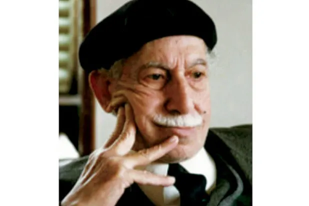 حلم توفيق الحكيم الذي هرمنا في انتظاره